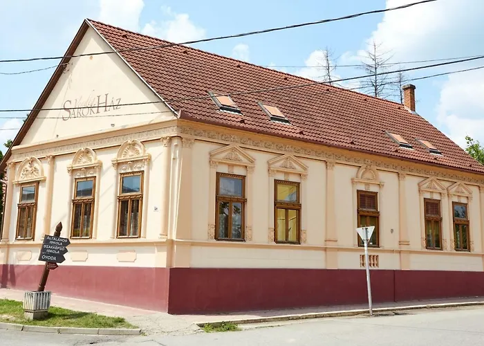 Guest house Sarok Vendeghaz